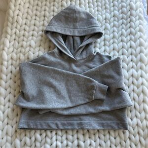 ALO Cropped Bae Hoodie Athletic Heather Grey